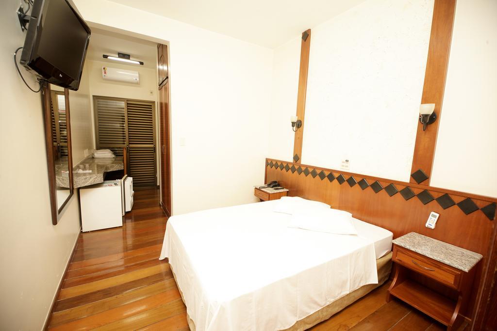 פאטוס דה מינאס Galatas Central Hotel מראה חיצוני תמונה