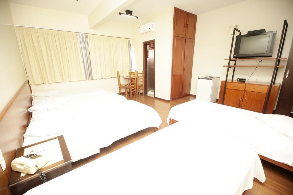 פאטוס דה מינאס Galatas Central Hotel מראה חיצוני תמונה
