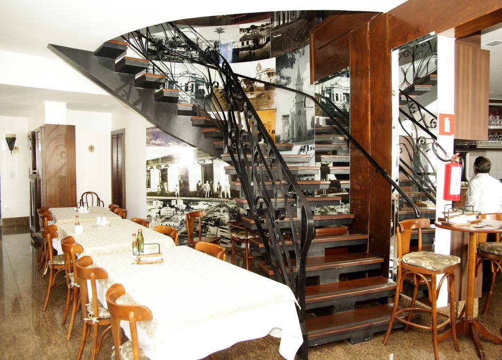 פאטוס דה מינאס Galatas Central Hotel מראה חיצוני תמונה